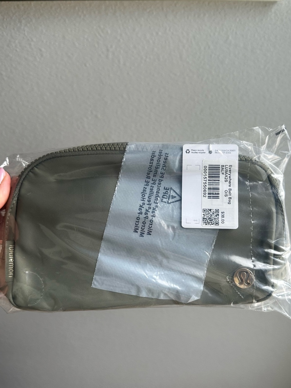 lululemon athletica Olive Green everywhere belt bag